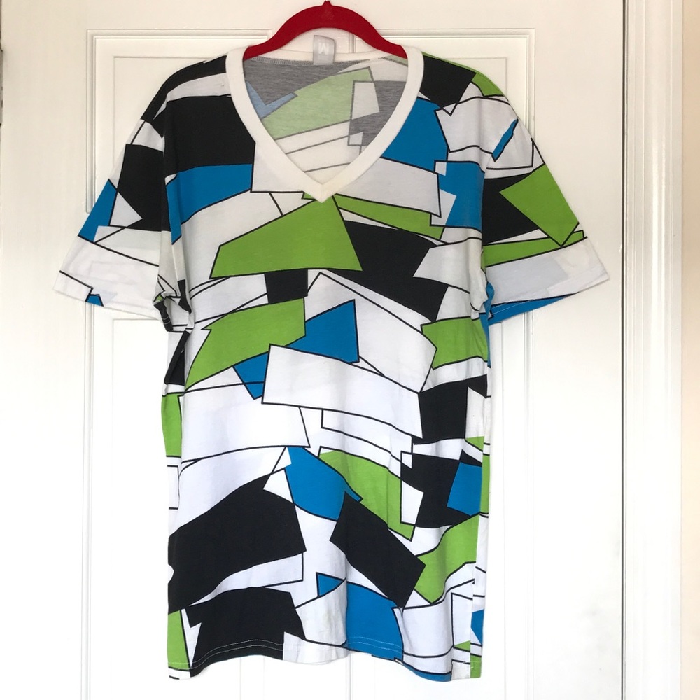 BDG White V Neck Geometric Graphic T Shirt